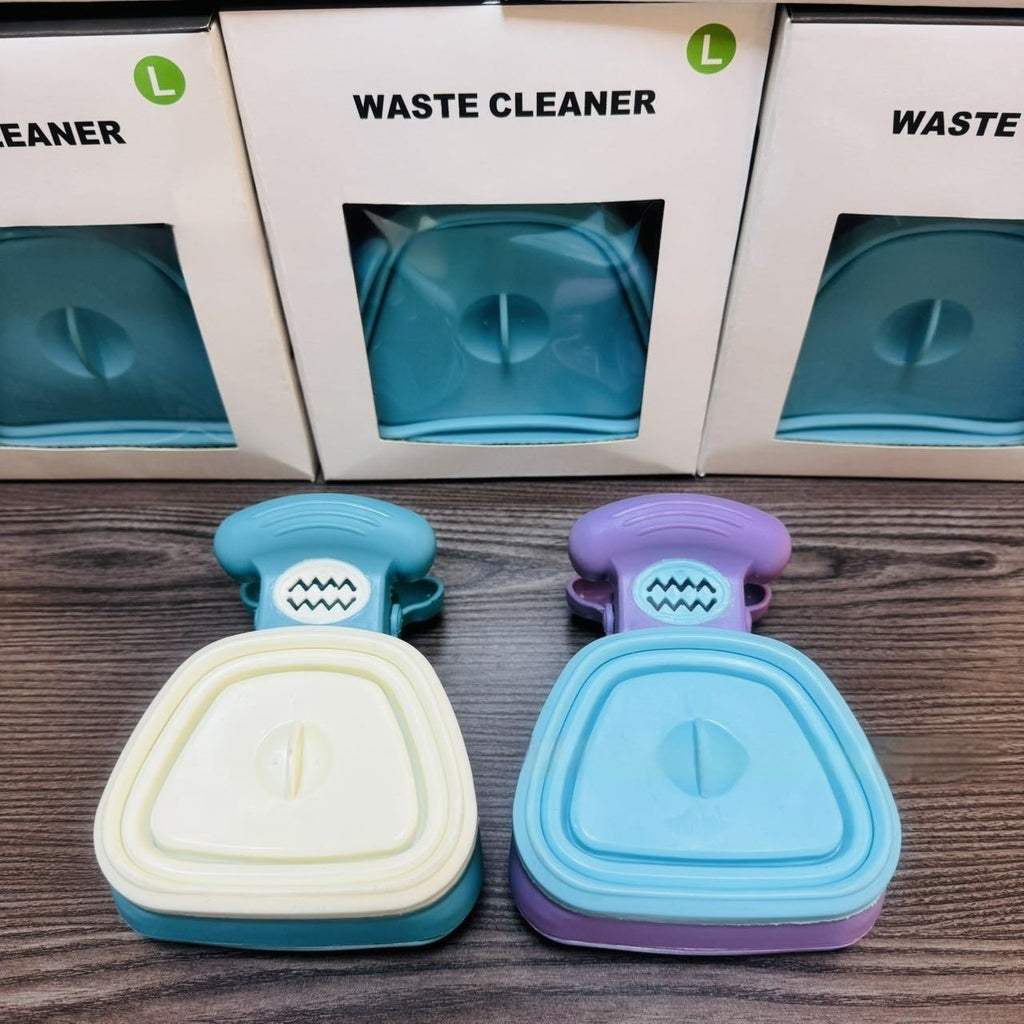 Poop scooper folded