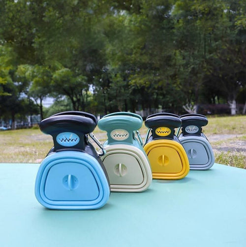 Foldable dog poop scoopers in four colors